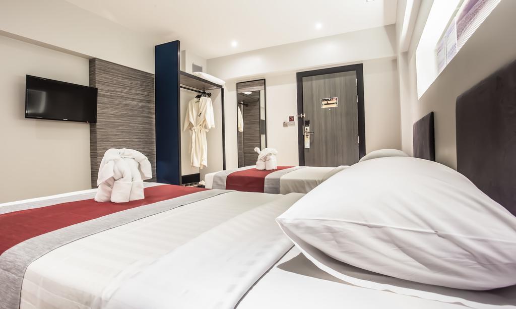 Superior Classic Twin Room
